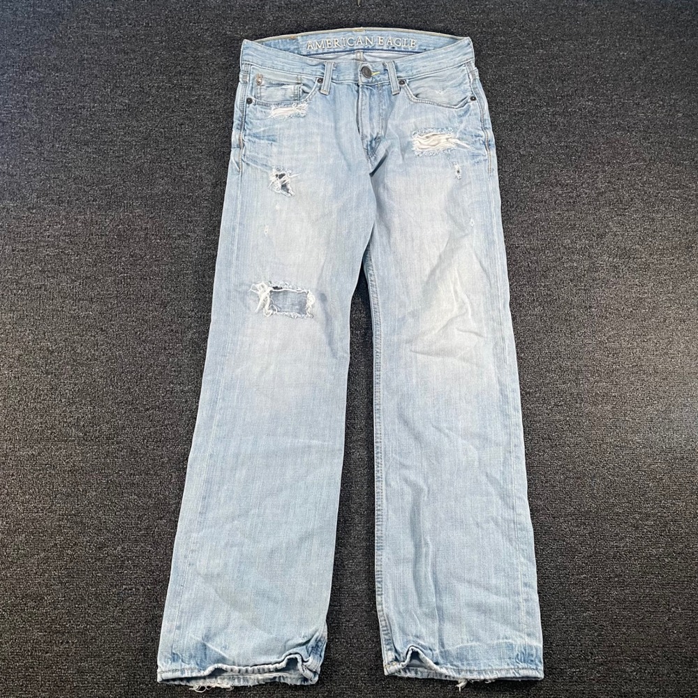 American Eagle Low Rise Boot Jeans Mens 30x32 Light Blue Good Distressed 2011
